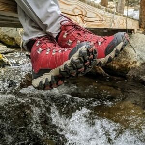 Oboz Red Hiking Boots